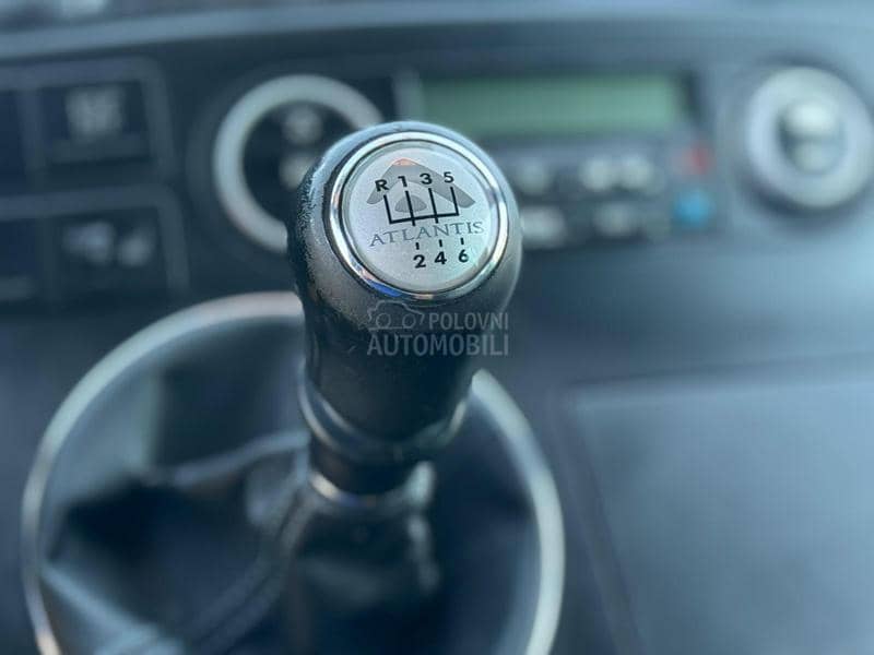 Volkswagen Multivan 2.5 TDI Caravela