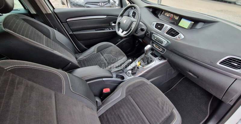 Renault Scenic Xmod CROSS