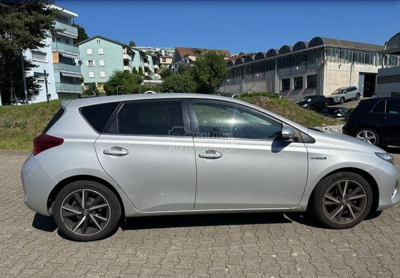 Toyota Auris 1.8 HSD