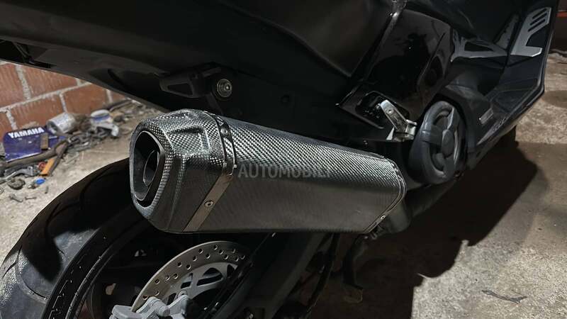 Yamaha t max auspuh