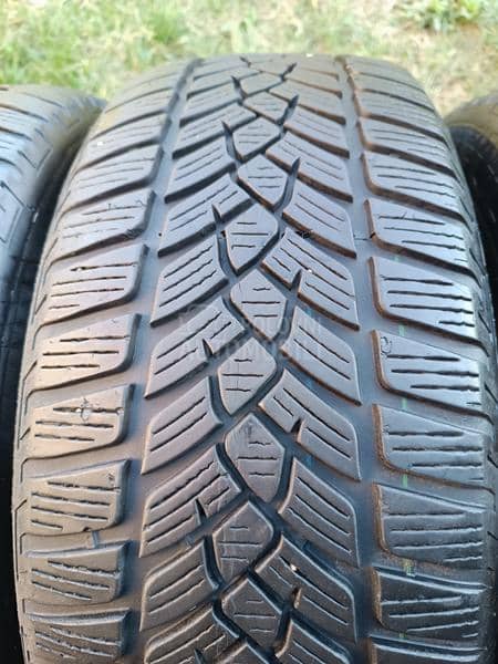 Fulda 225/55 R17 Zimska