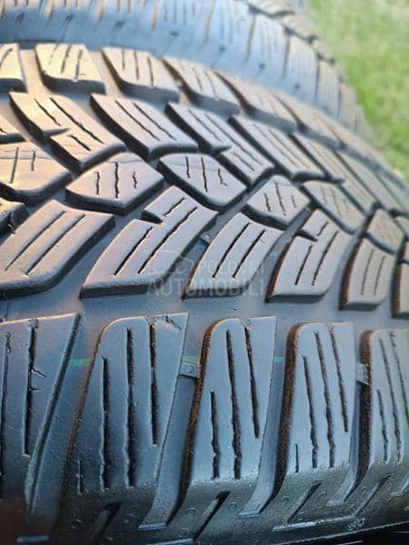 Fulda 225/55 R17 Zimska