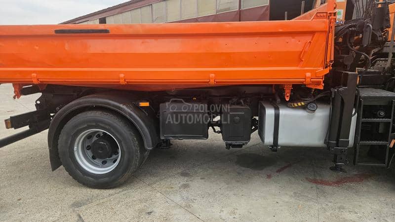 Iveco 4x4  kiper sa kranom