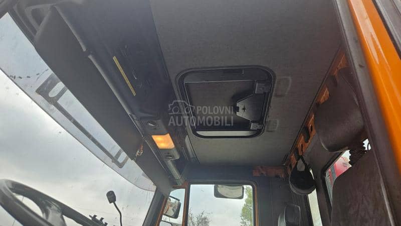 Iveco 4x4  kiper sa kranom