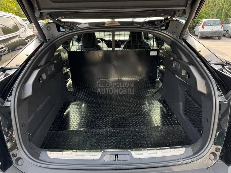 Peugeot 408 GT 1.6E 215 N1