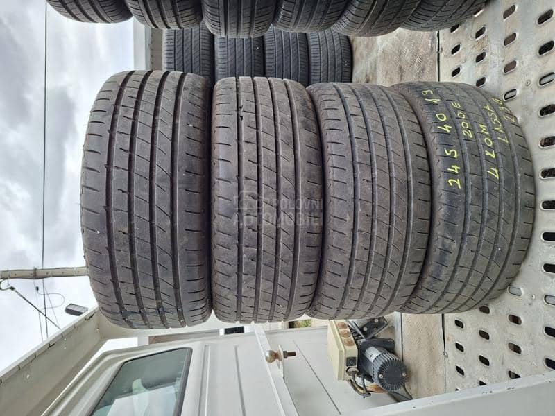 Lassa 245/40 R19 Letnja