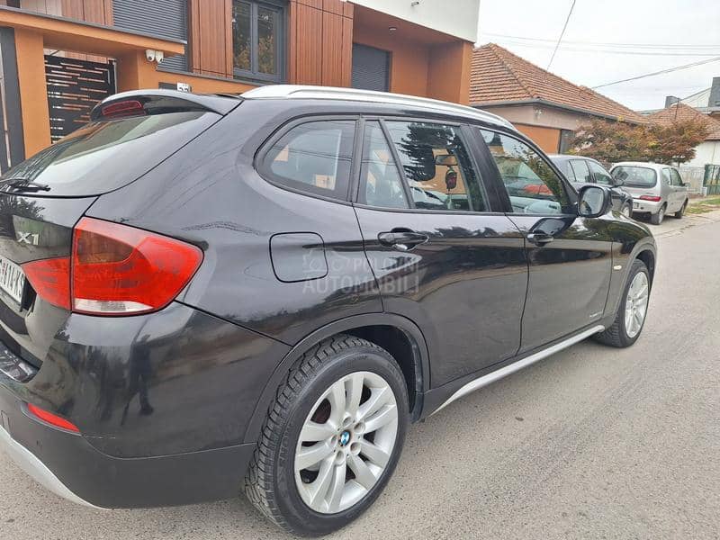 BMW X1  BMW X1