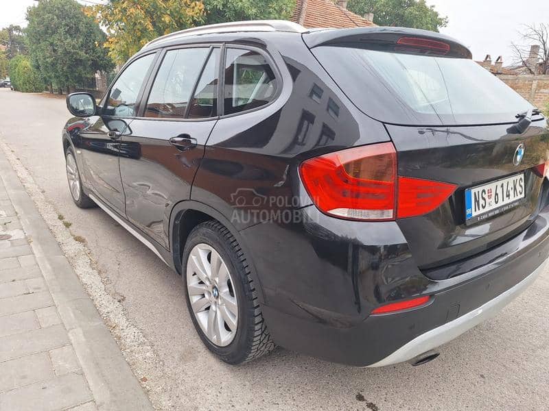 BMW X1  BMW X1