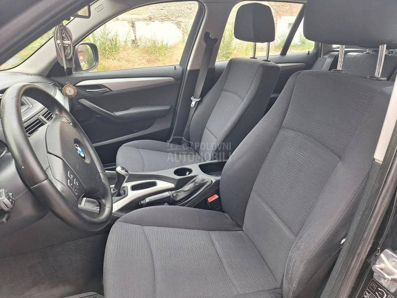 BMW X1  BMW X1