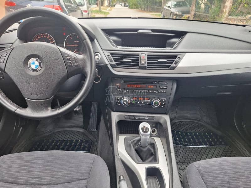 BMW X1  BMW X1