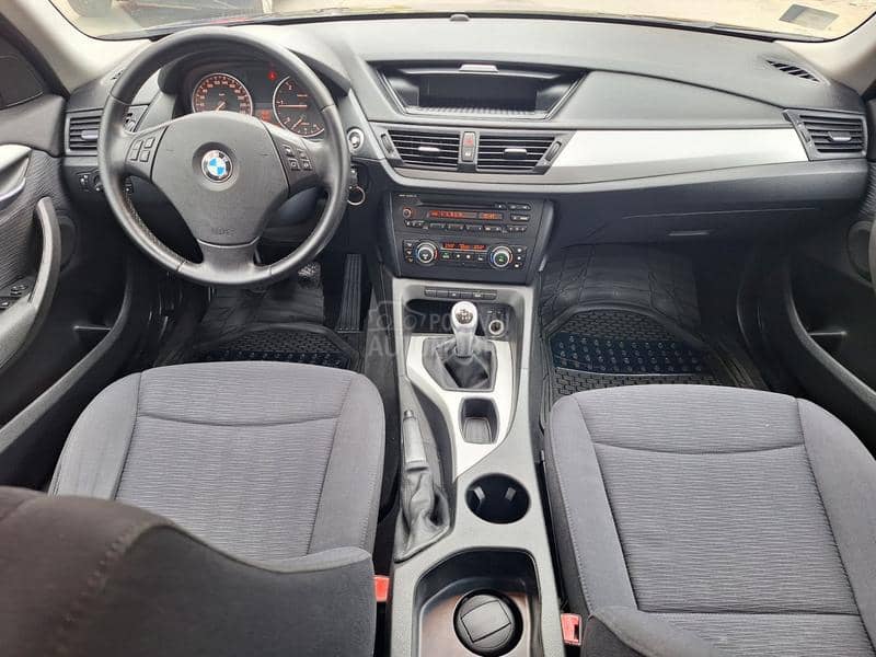 BMW X1  BMW X1