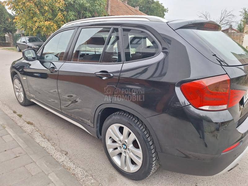 BMW X1  BMW X1