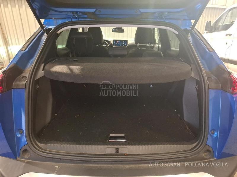 Peugeot 2008 1.2 PURETECH ALLURE