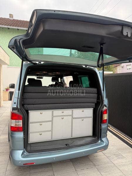 Volkswagen Multivan 2.5 TDI Caravela