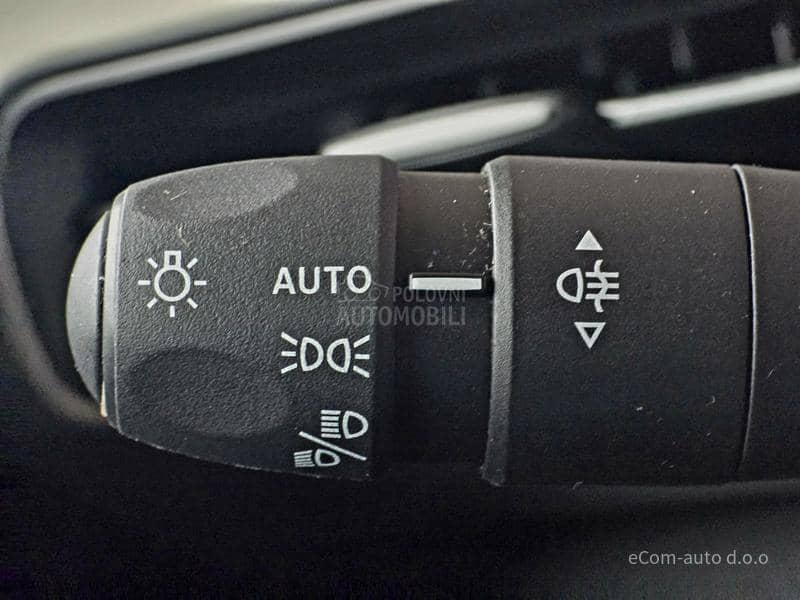 Jeep Avenger 1.2 MHEV  A/T