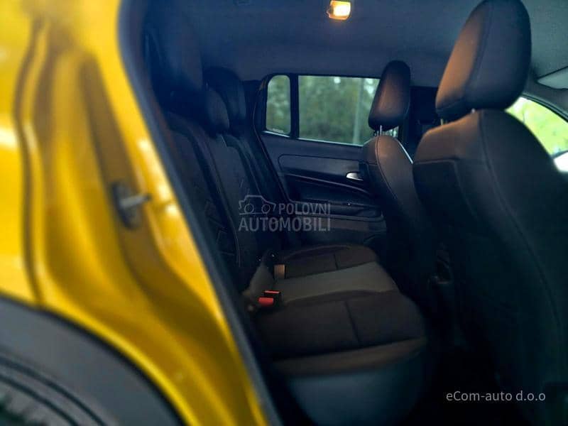 Jeep Avenger 1.2 MHEV  A/T