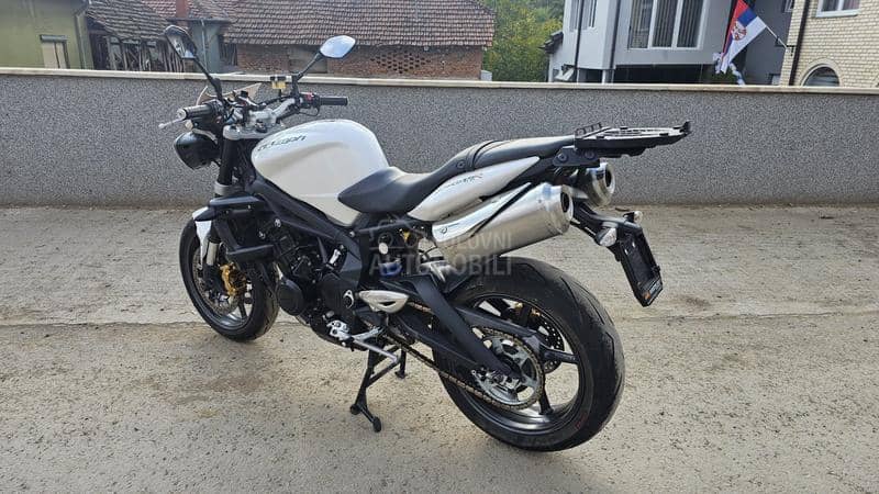 Triumph Street Triple 675 R