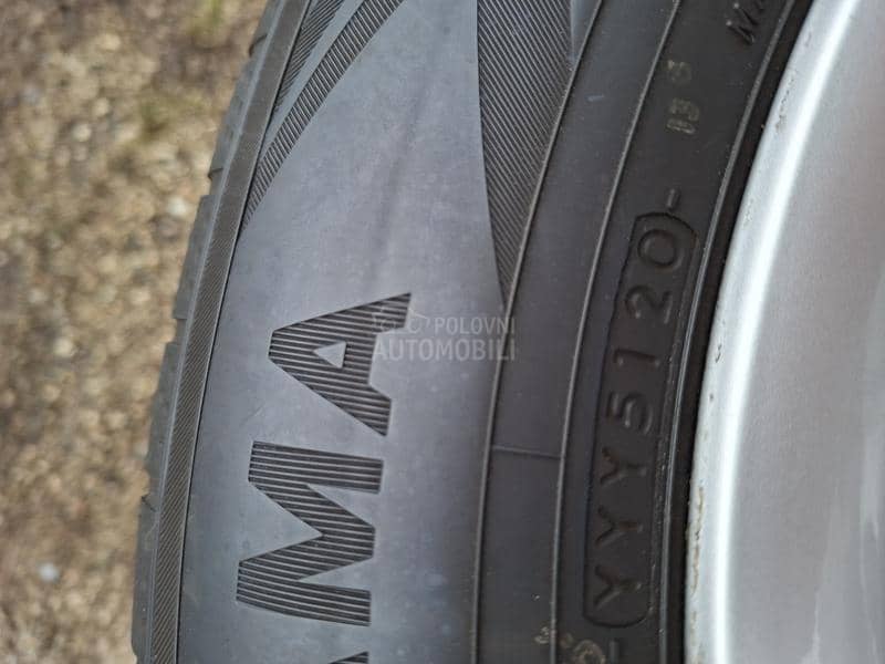 Yokohama 215/65 R16 Letnja