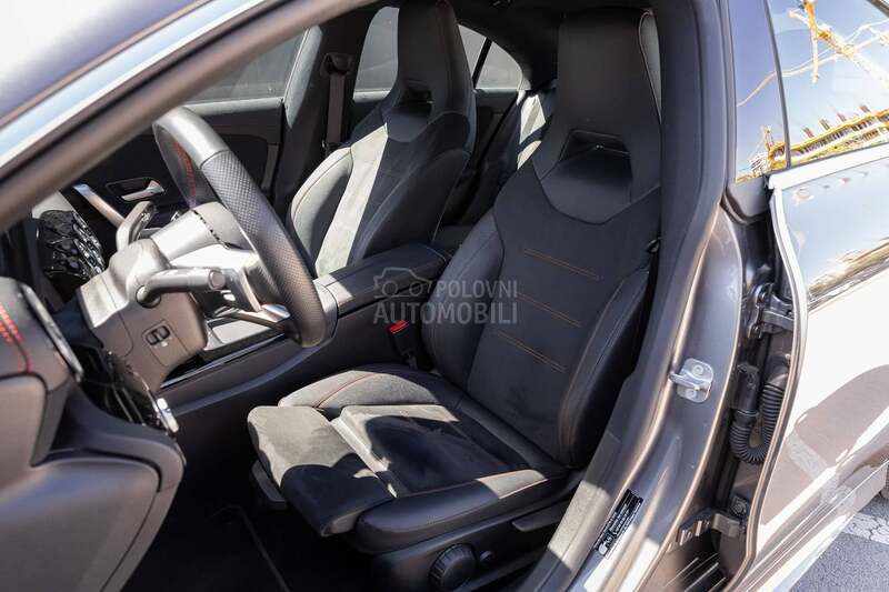 Mercedes Benz CLA 180 