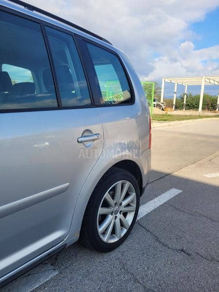 Volkswagen Touran 1.9 TDI