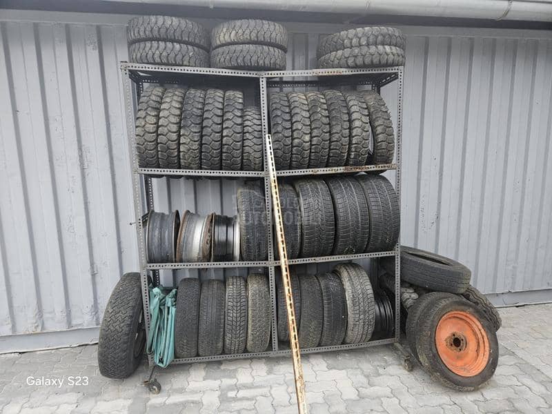 Gume za viljuskar i poljo masi