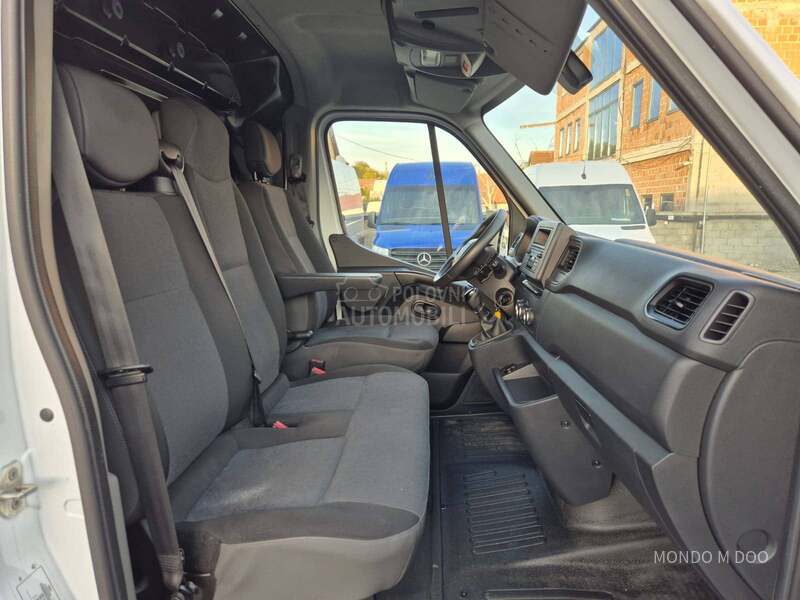 Renault Master 2.3dci L2H2