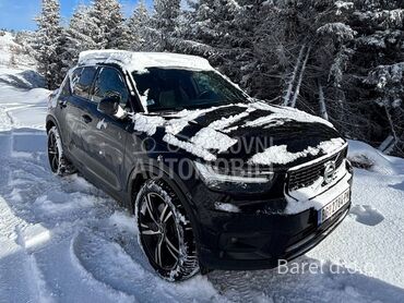 Volvo XC40 2.0 D4 AWD R-DESIGN