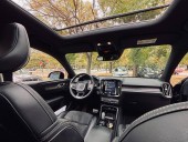 Volvo XC40 2.0 D4 AWD R-DESIGN