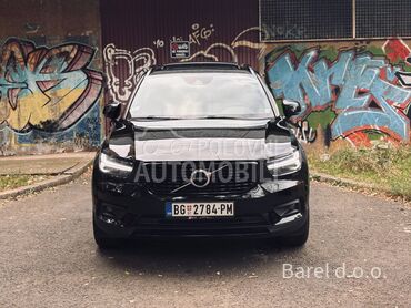 Volvo XC40 2.0 D4 AWD R-DESIGN