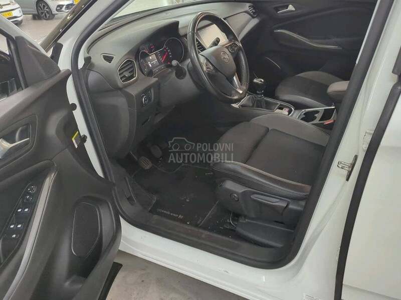 Opel Grandland X 1.2 INNOVATION