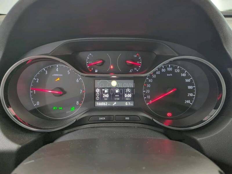 Opel Grandland X 1.2 INNOVATION