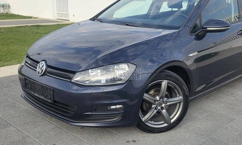 Volkswagen Golf 7 1,6TDI BLUEMOTION