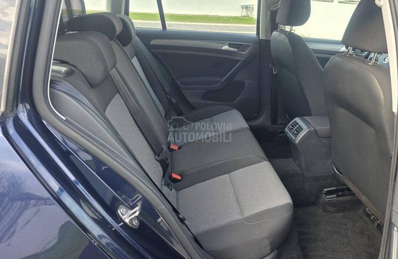Volkswagen Golf 7 1,6TDI BLUEMOTION