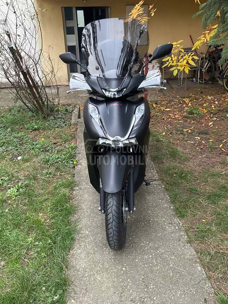 Honda sh 350
