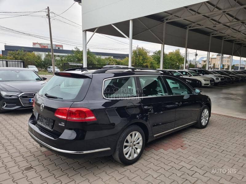 Volkswagen Passat B7 1.6 TDI HIGHLINE
