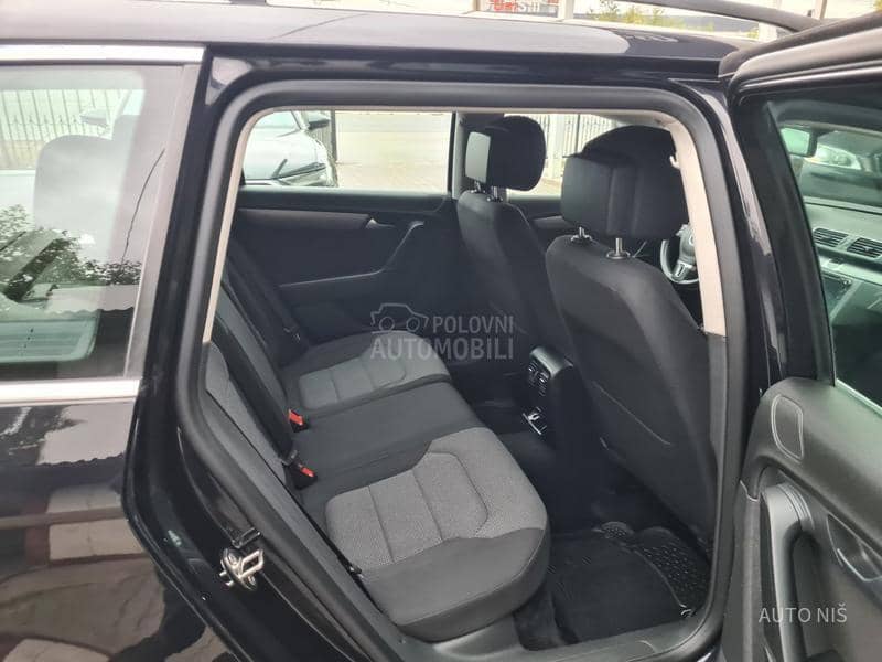 Volkswagen Passat B7 1.6 TDI HIGHLINE