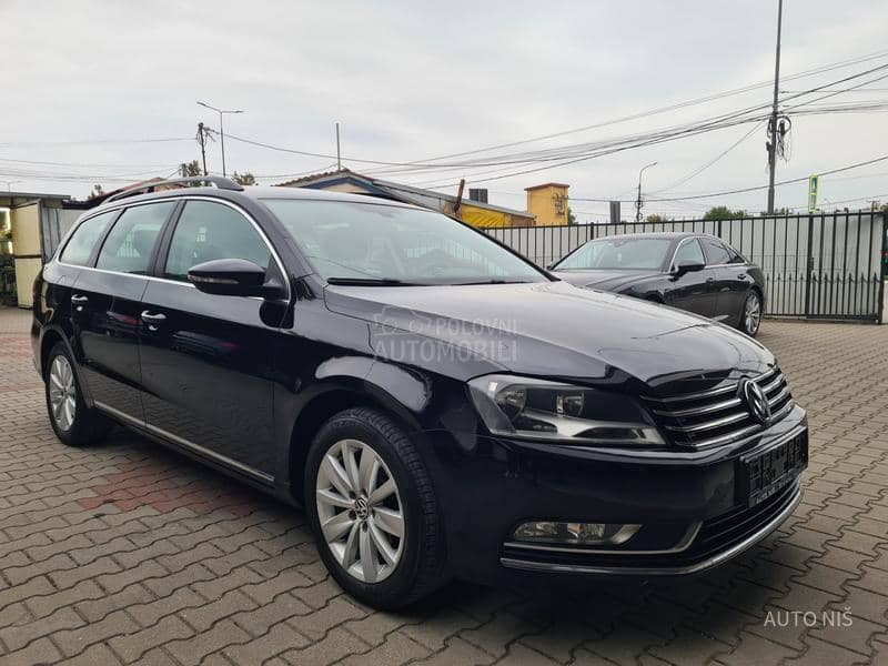 Volkswagen Passat B7 1.6 TDI HIGHLINE