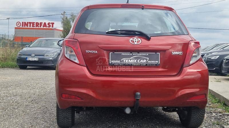 Toyota Yaris 1.3 vvti Nav