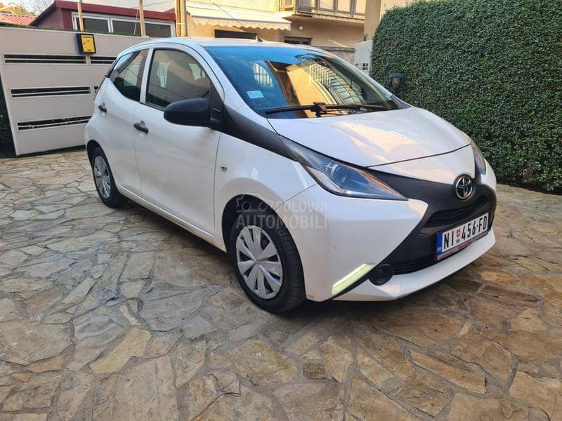 Toyota Aygo T O P