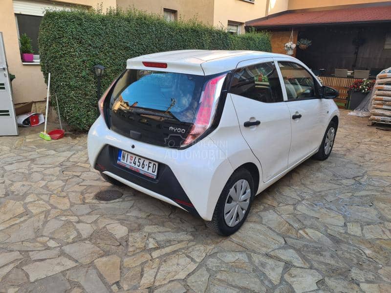 Toyota Aygo T O P
