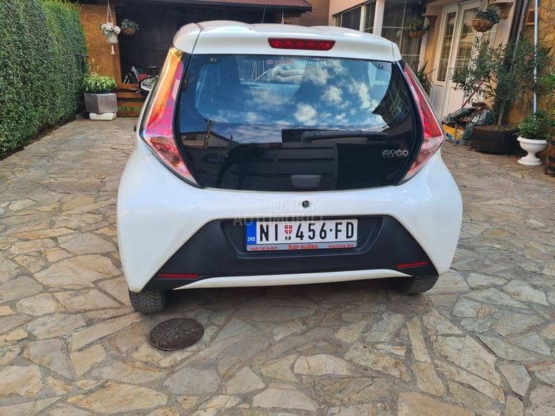 Toyota Aygo T O P