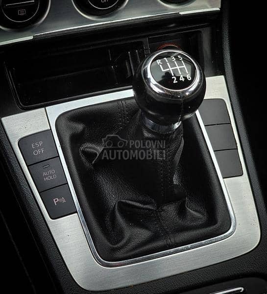 Volkswagen Passat B6 2.0 tdi/CR/Highline