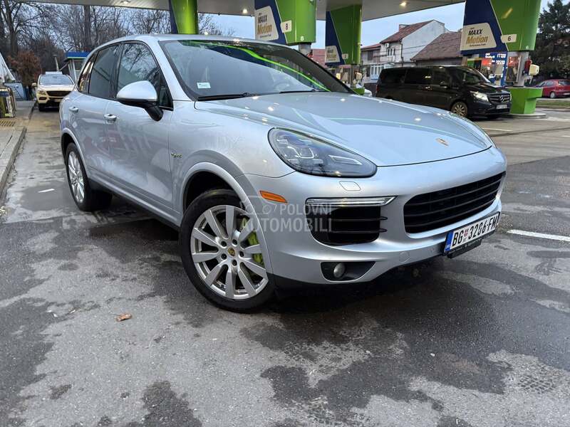 Porsche Cayenne 3.0