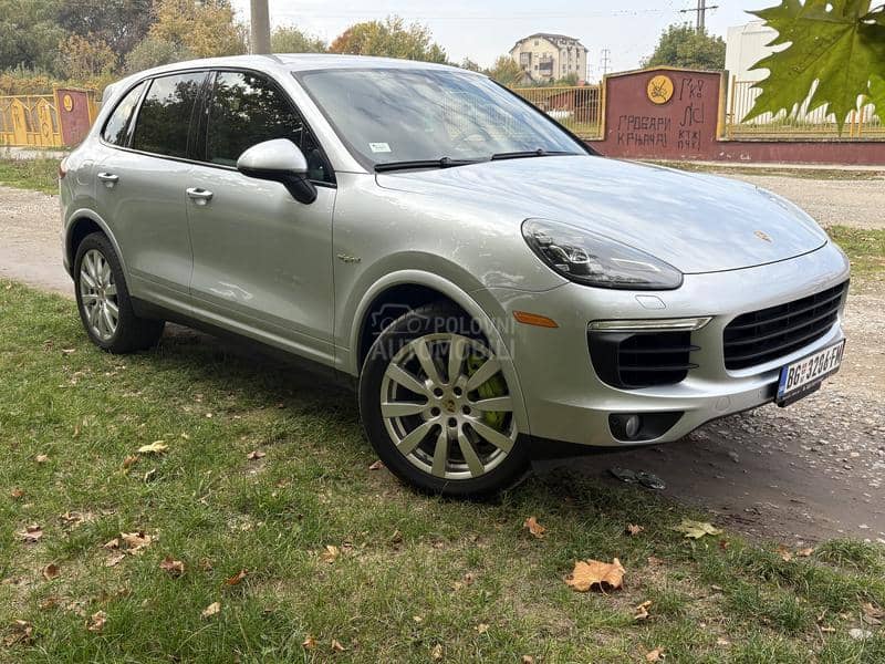 Porsche Cayenne 3.0