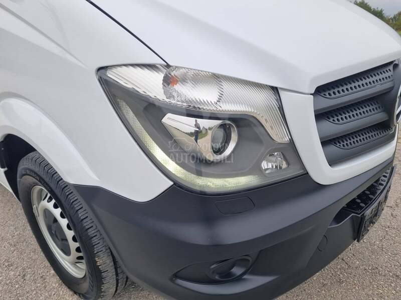 Mercedes Benz Sprinter 316 CDI RAMPA R0L0