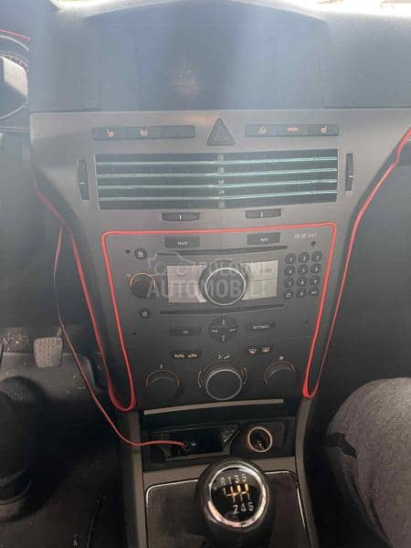 Opel Astra H 1.9cdti