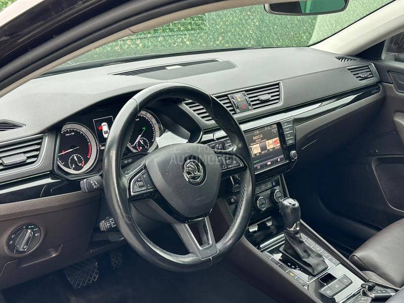 Škoda Superb LAURIN K./DSG/FUL Škoda Superb LAURIN K./DSG/FUL