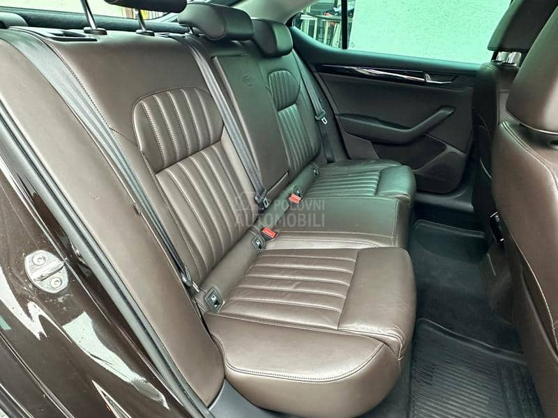 Škoda Superb LAURIN K./DSG/FUL Škoda Superb LAURIN K./DSG/FUL