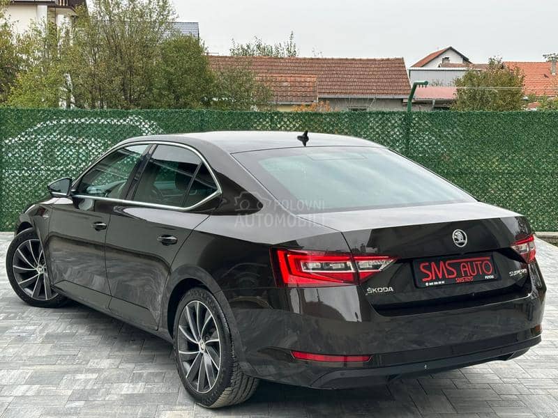 Škoda Superb LAURIN K./DSG/FUL Škoda Superb LAURIN K./DSG/FUL