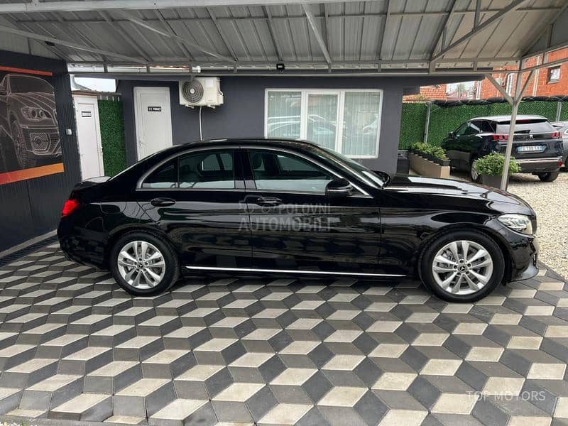 Mercedes Benz C 200 T.O.P STANjE